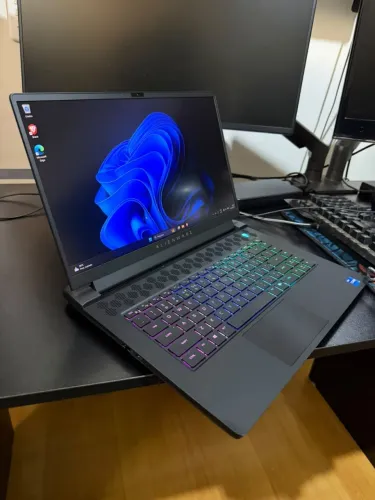 Notebook Gamer Alienware M15 R6 - I7 11º - RTX 3070 - NVME 1TB