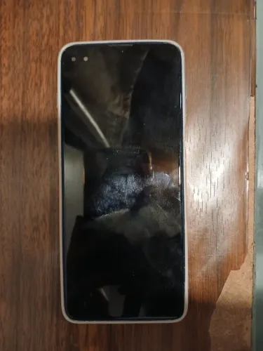 MOTO G100 COM DEFEITO