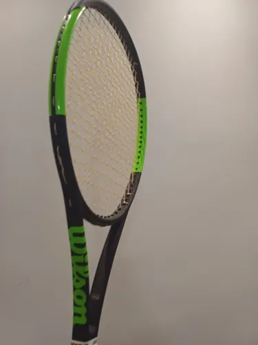 Raquete de Tênis Wilson Blade 98 2015 - Preta e Verde
