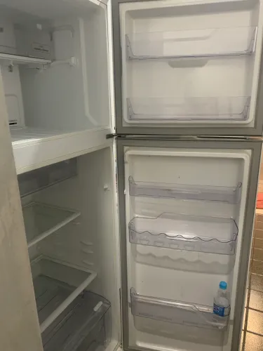 Geladeira Continental 370 Litros - Para Conserto ou Retirada de Peças  