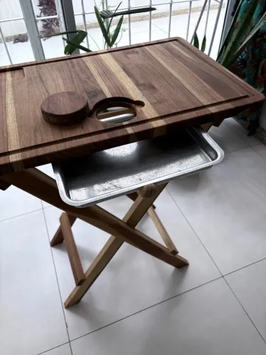 Mesa churrasco dobrável