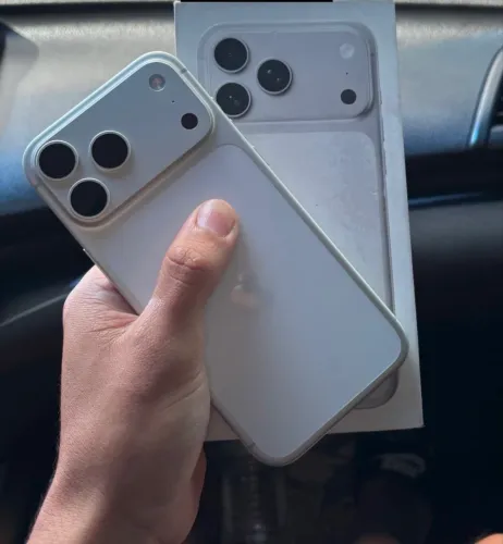 iPhone 17 pro Max