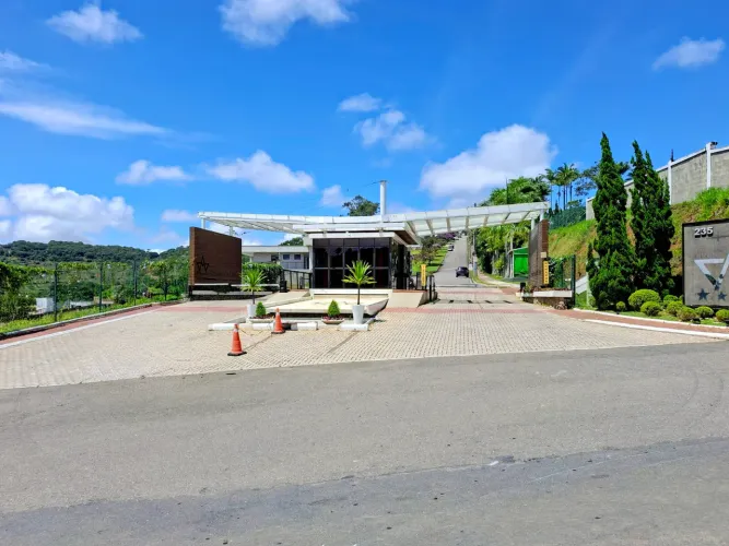 Lote no Residencial Alvim
