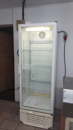 Refrigerador Vertical Gelopar Gptu-40