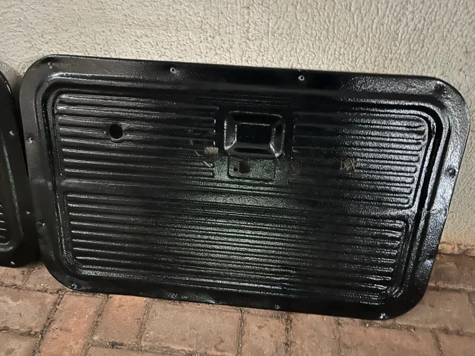 Forro de porta f?100 f1000 de lata
