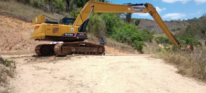 Braço Longo Escavadeira 18,9m c/ concha 22 t