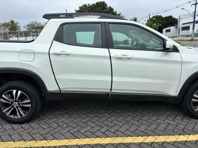 Fiat Toro Freedom 1.3 T270 4X2 Flex AUT 2023