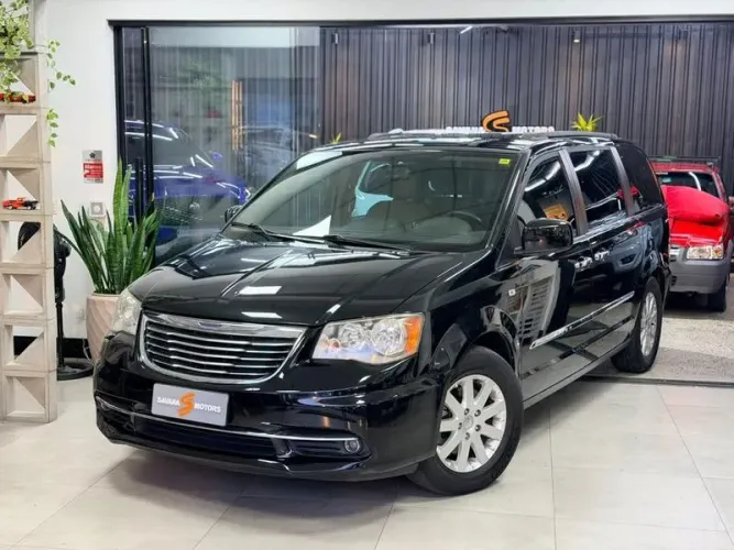 Chrysler Town & Country Touring 3.6 V6 Aut. 2012