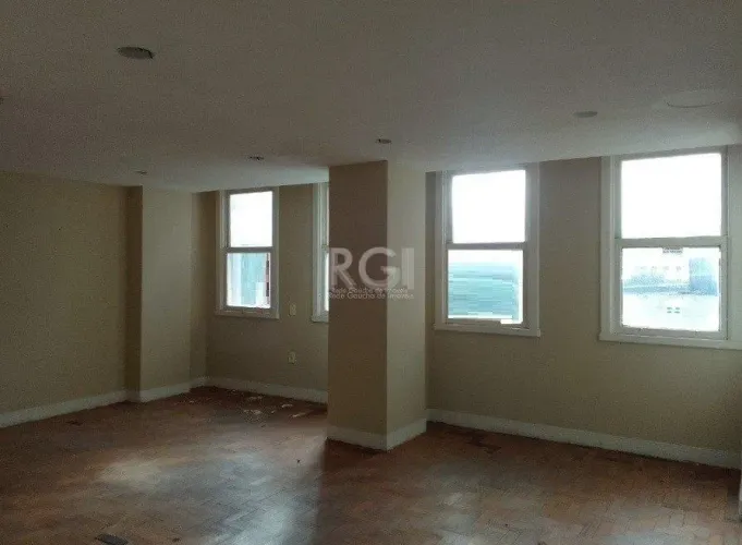 Conjunto/Sala para Venda - 112.6m², 0 dormitórios, Centro