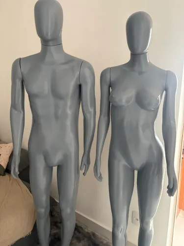 Manequim casal cinza