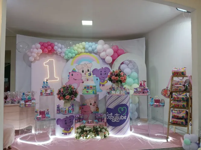 Tudo para o seu evento ( espaço, brinquedos, decoração e buffet) 