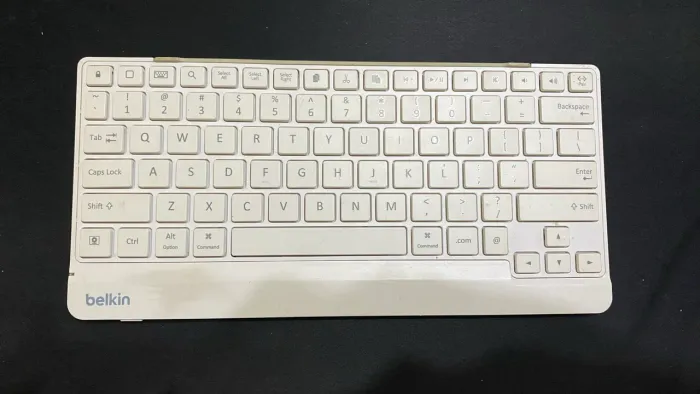 Teclado bluetooth Belkin F5L114B