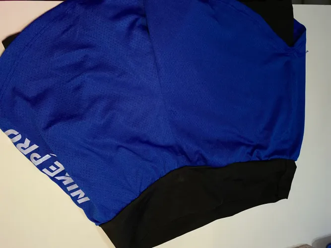 Short academia NOVO