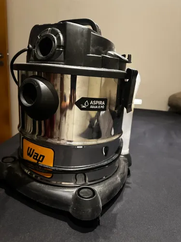 Vendo aspirador de pó e água