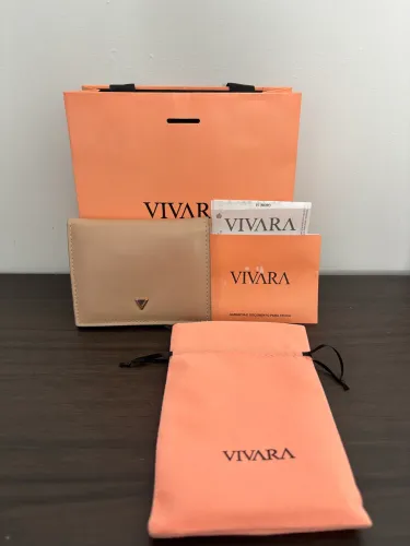 Carteira Feminina Vivara Bege
