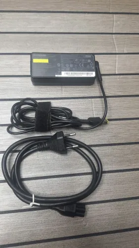 Fonte para notebook Lenovo