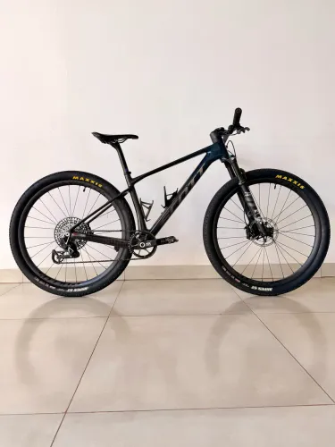 Bicicleta Scott Scale RC Team Carbon