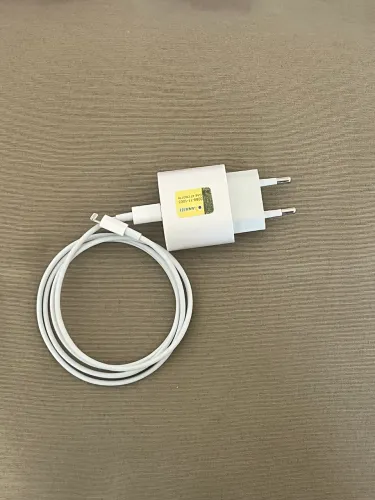 Carregador iPhone original Apple