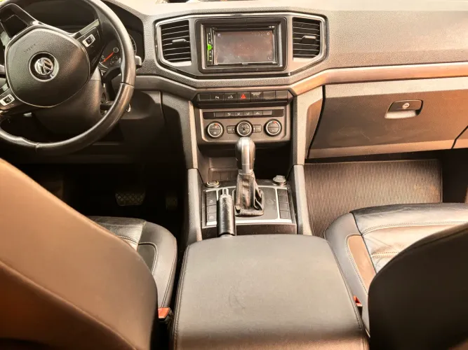 Volkswagen Amarok Comfor. CD 2.0 TDI 4X4 Dies. Aut. 2019