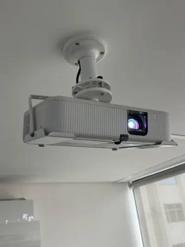 Projetor Epson EpiqVision Flex CO-FH02 Full HD