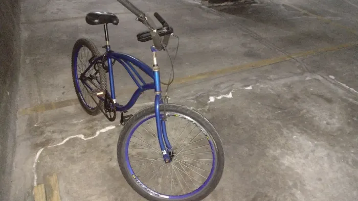 Bicicleta semi nova