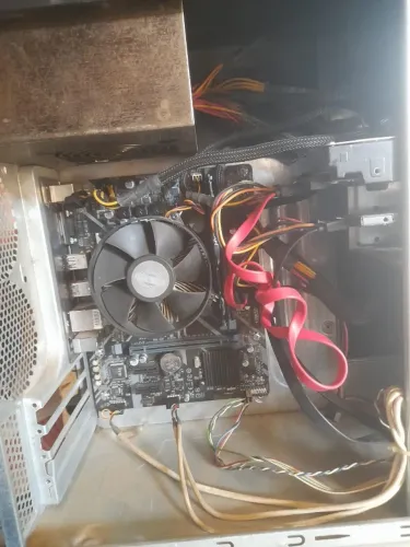 CPU