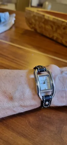 Relógio Michael Kors chic pulseira couro preta