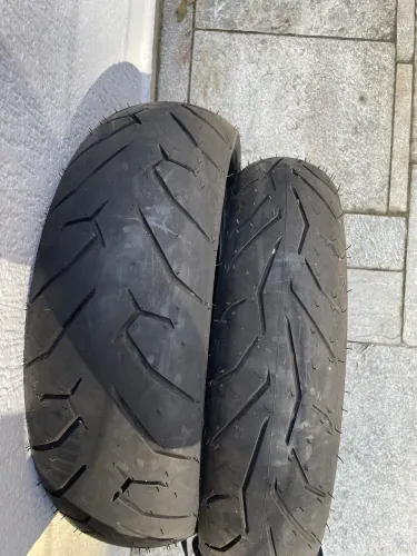 Pirelli Rosso Corsa 2 