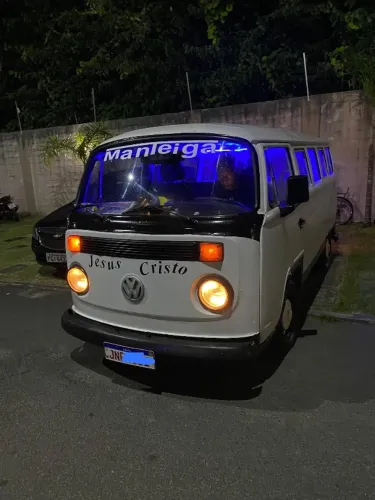 Volkswagen Kombi Standard/ Luxo/ Serie Prata 1996