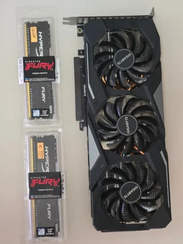 2X pente de memoria ram ddr4 de 8GB 2666mhz, 1X RTX 2060 com 3 fans