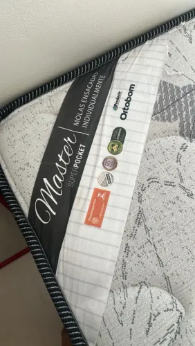 Cama box baú e colchão Ortobom (Viuvão)