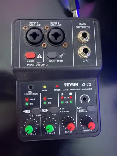 Interface de áudio