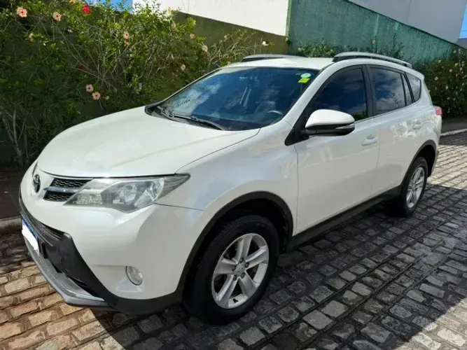 Toyota RAV4 2.0 4X4 16V Aut. 2014