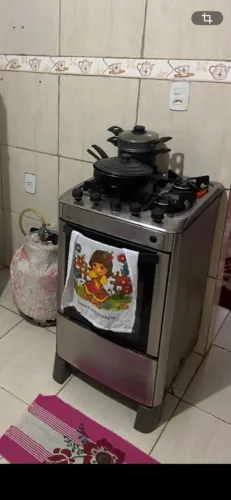 Fogão e boião
