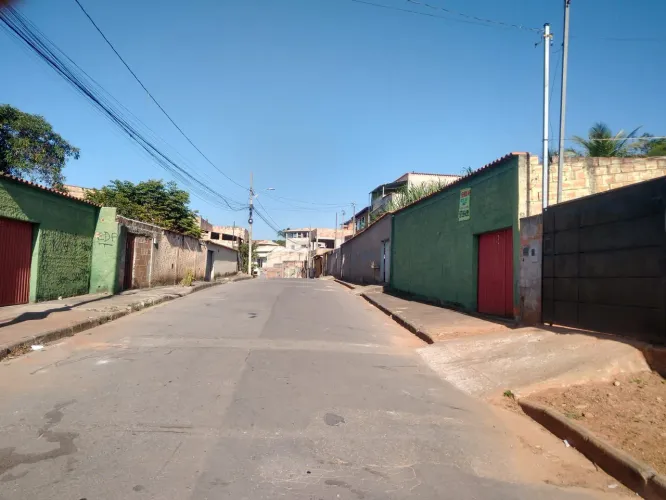Lote 360m2 no Icaivera