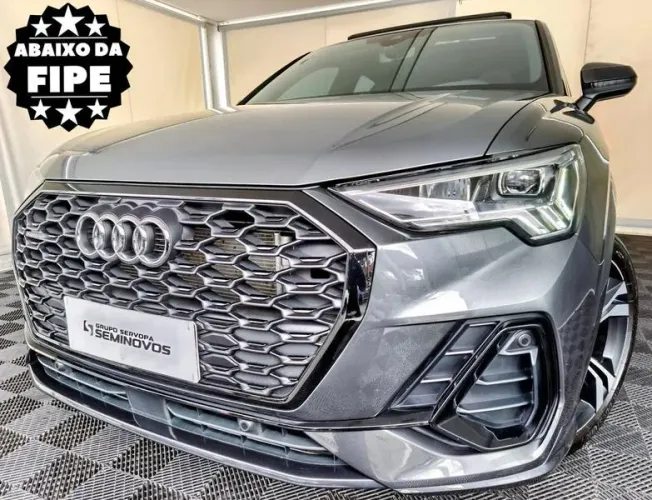 Audi Q3 SPB Perf. Black 2.0 TFSI Tipt. Quat. 2024