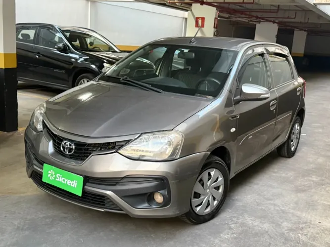Toyota Etios X 1.3 Flex 16V 5P Mec. 2018