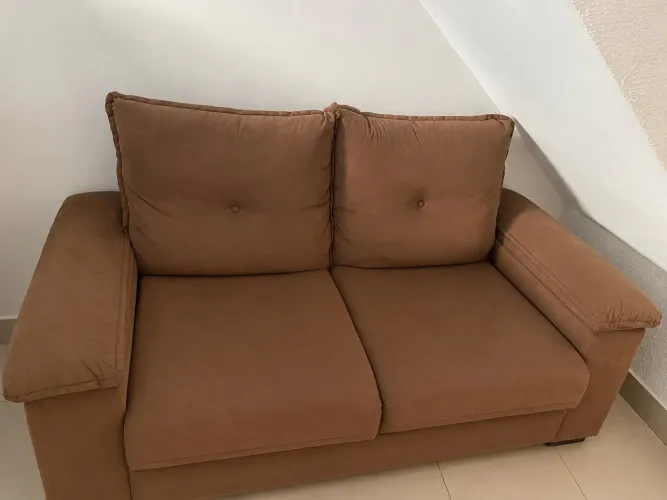 Sofá retrátil cama (5 meses de uso, única dona) 