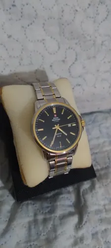 Vendo relógio Swiss Military by Chrono SM34039.04 (Dourado/Preto)