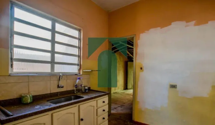 Casa térrea à venda com 120m² 1 quarto e 1 vaga (Vila Humaitá)