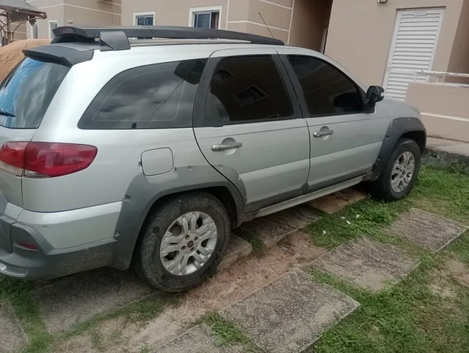 Fiat Palio Weekend Adventure Locker 1.8 Flex 2009