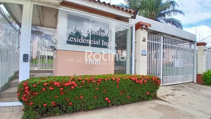 Casa Condomínio Fechado para alugar, 3 quartos, Jardim Karaíba - Uberlândia/MG - Rotina Im