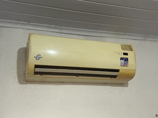 Vende-se duas centrais 