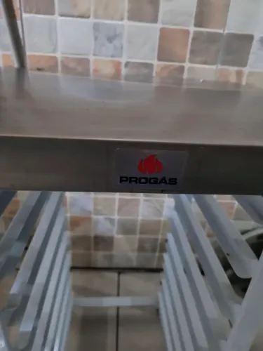 Mesa/ bancada forno Progás + 8 Níveis para Assadeiras