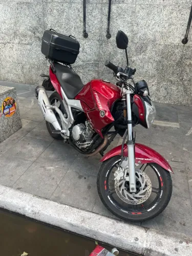 Fazer 250