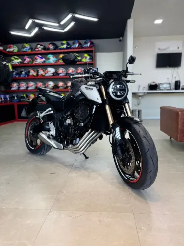 HONDA CB 650R 2021