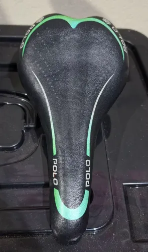 Selim de bicicleta da marca Polo