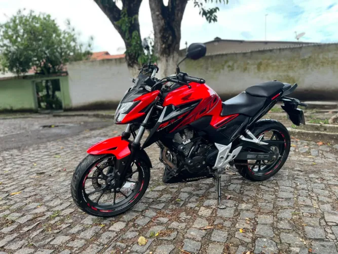 TWISTER CB 300F CBS 2023