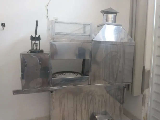 VENDO CARRO DE LANCHE 3 EM 1. ACOMPANHA BARRACA