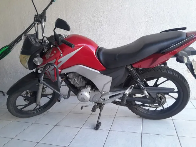 Moto 150 titan